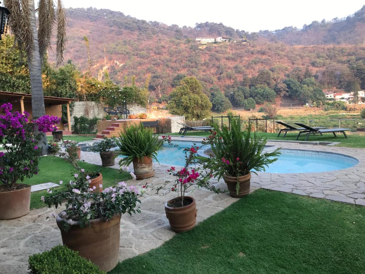 Cabanas Lago Escondido Valle de Bravo Ngoại thất bức ảnh