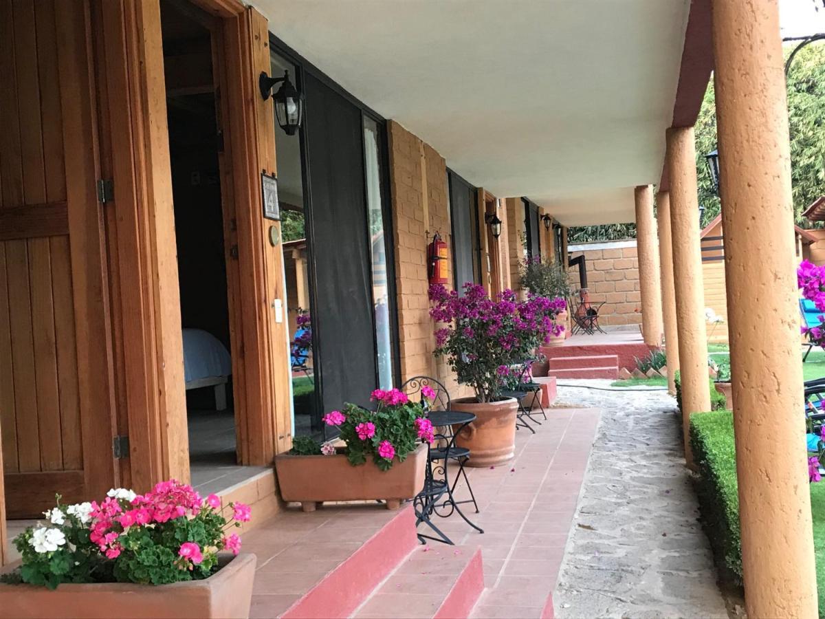Cabanas Lago Escondido Valle de Bravo Ngoại thất bức ảnh