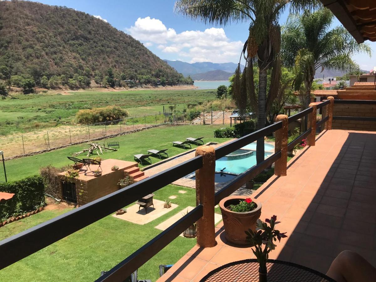 Cabanas Lago Escondido Valle de Bravo Ngoại thất bức ảnh