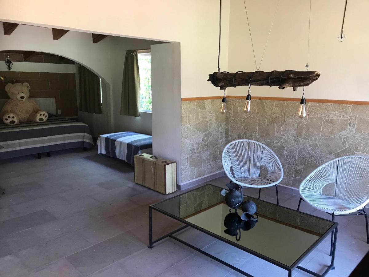 Cabanas Lago Escondido Valle de Bravo Ngoại thất bức ảnh