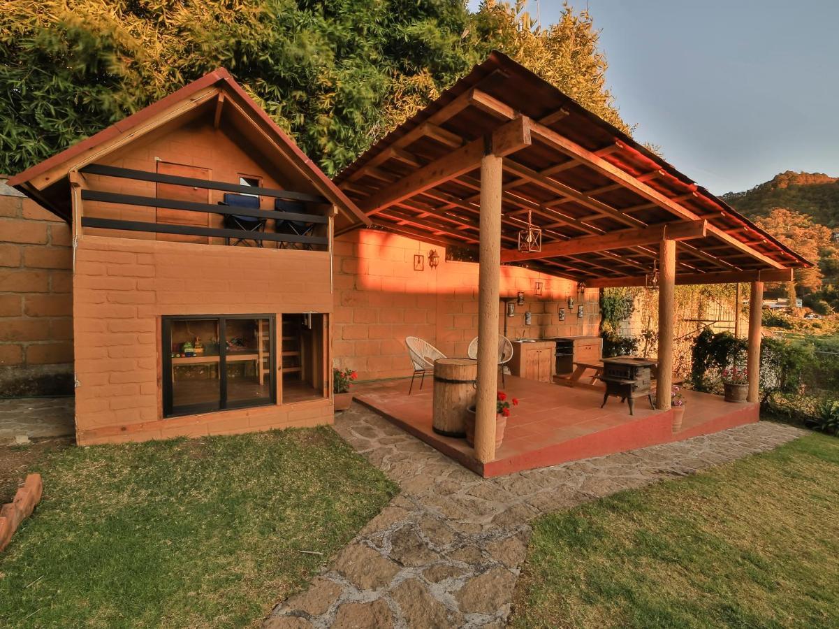 Cabanas Lago Escondido Valle de Bravo Ngoại thất bức ảnh