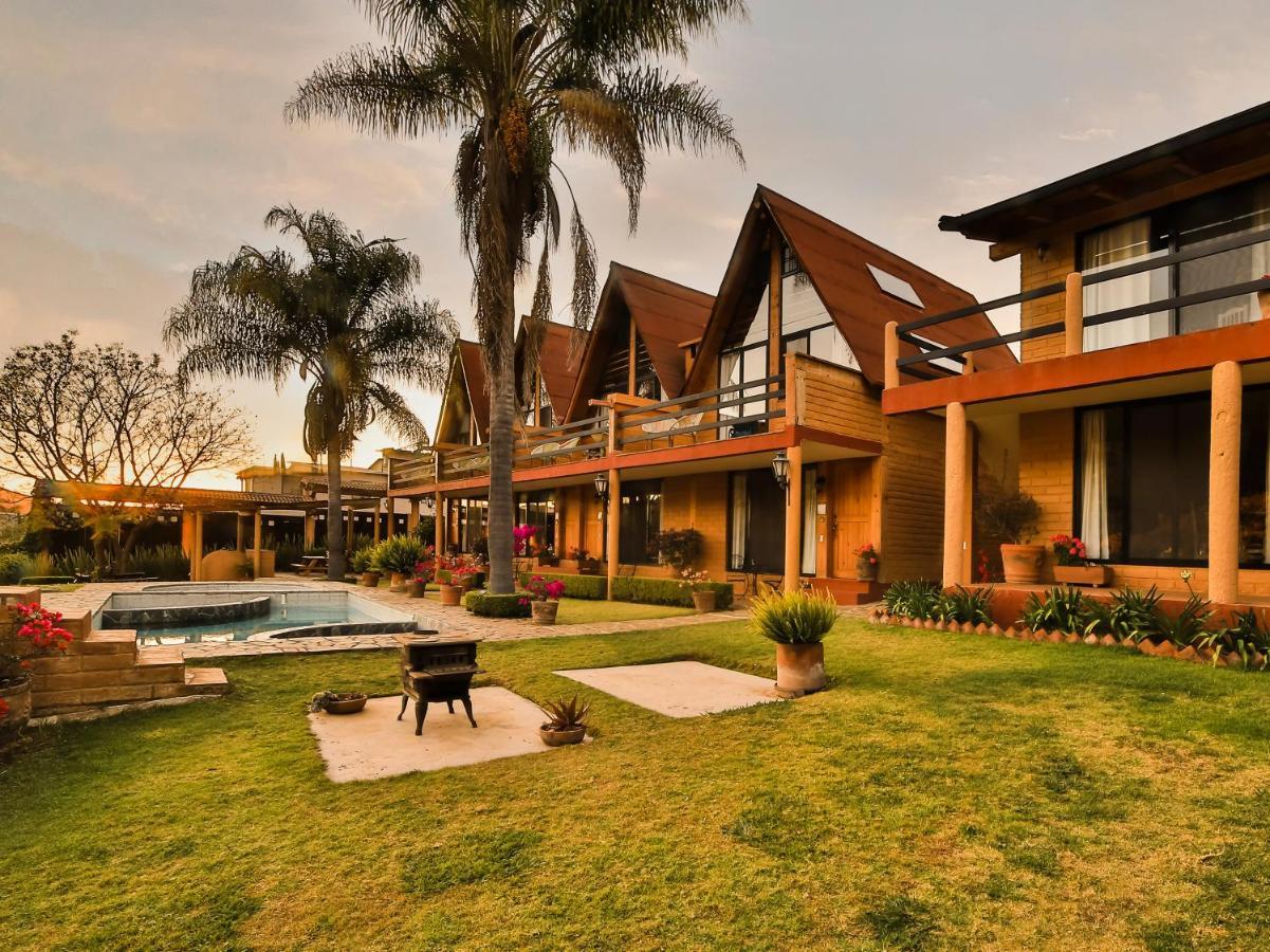 Cabanas Lago Escondido Valle de Bravo Ngoại thất bức ảnh