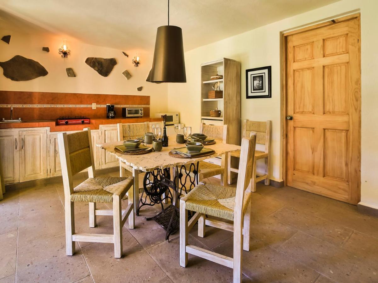 Cabanas Lago Escondido Valle de Bravo Ngoại thất bức ảnh