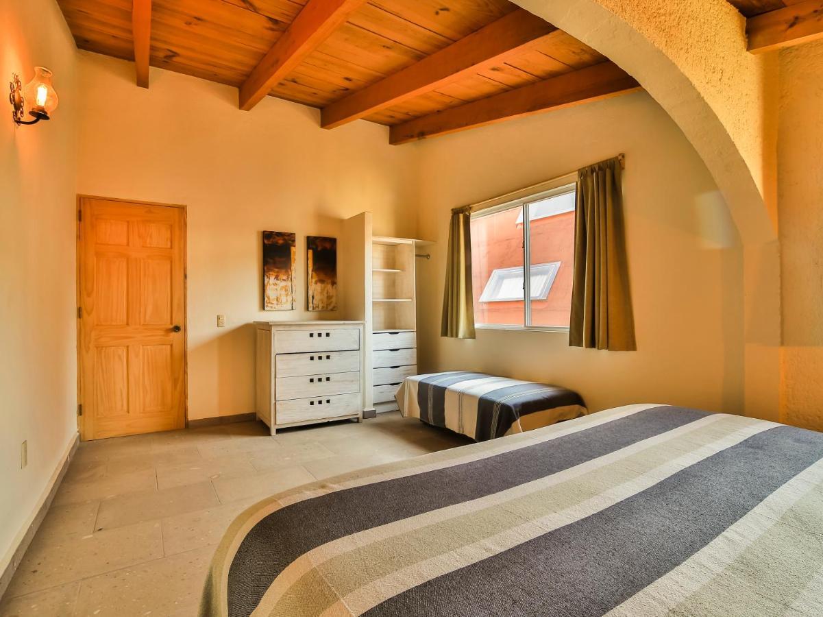 Cabanas Lago Escondido Valle de Bravo Ngoại thất bức ảnh